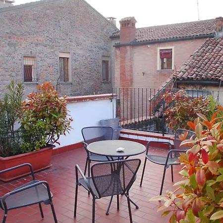 Delle Agucchie Ferrara